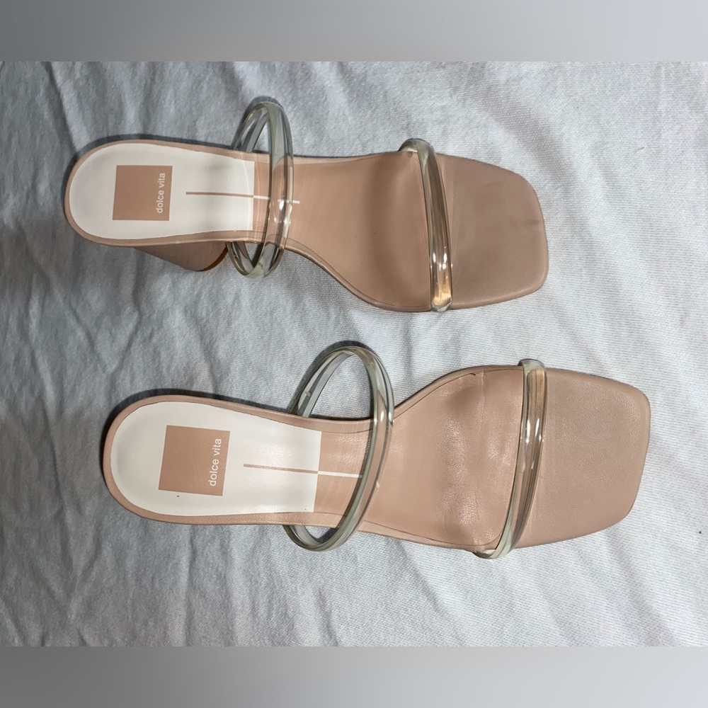 Dolce Vita heels size 8.5